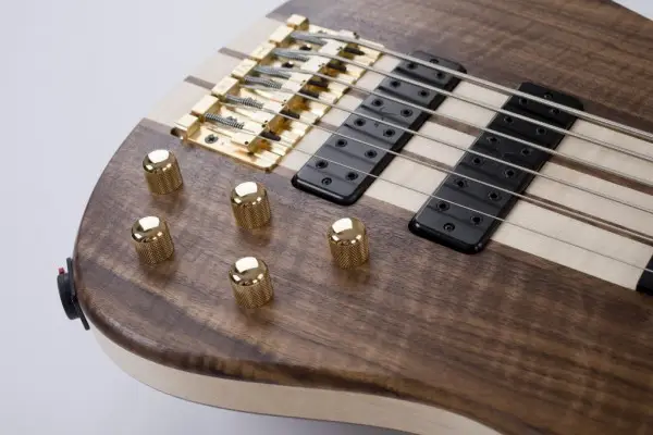 SM1 6 String Bass - Brown Bass